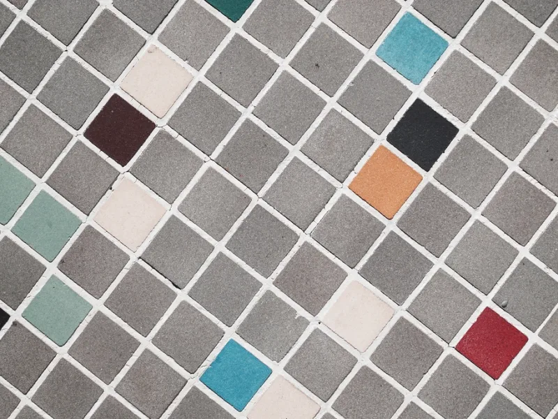 Detalj av mosaikkflis og fuger